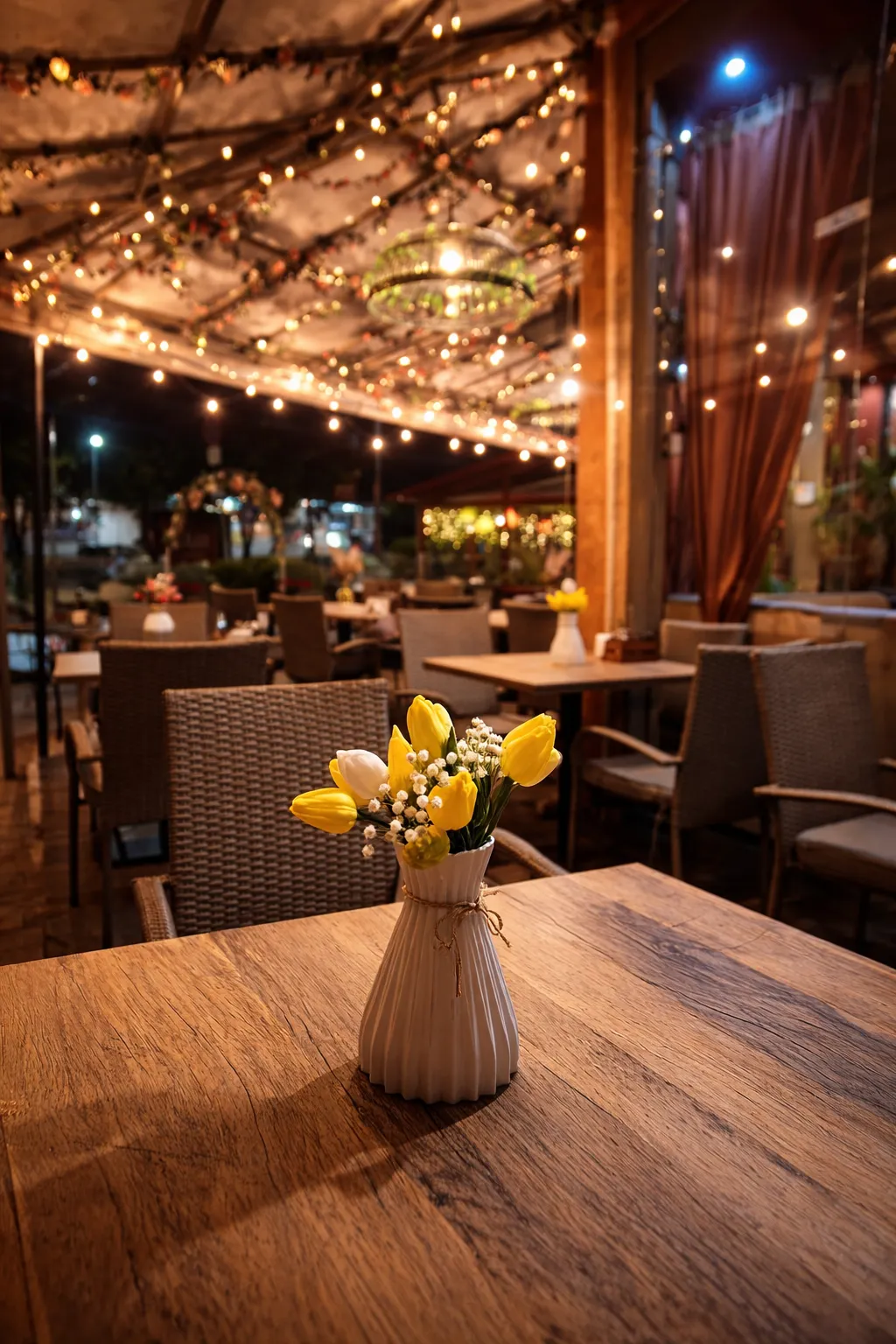 Interior - cozy dining area